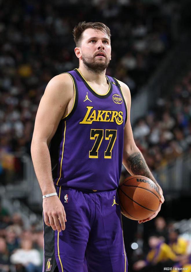 壹号- 东契奇关键节点精彩发挥,g2带队取胜了吗 